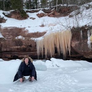 Meet your Posher, Chrissy